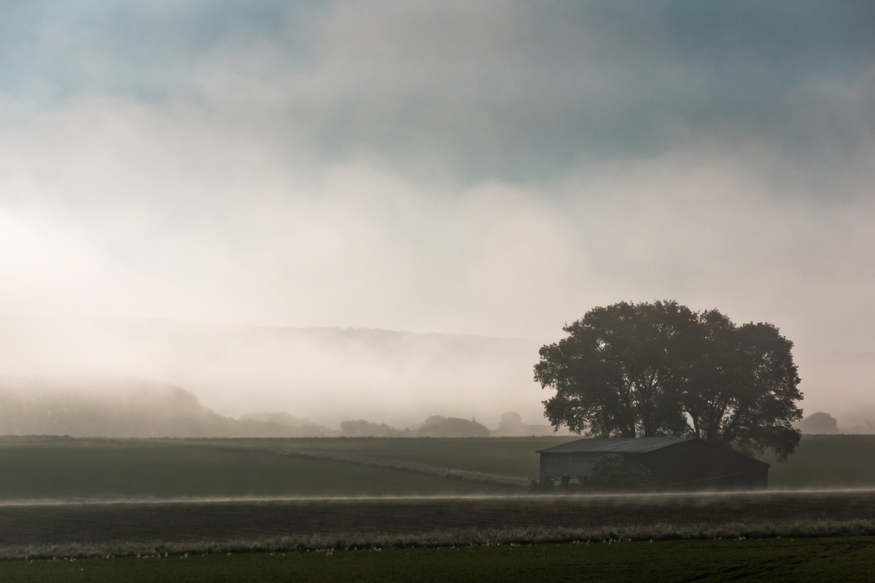 ScheuneimNebel2